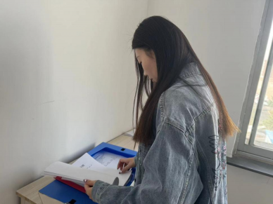 伊金霍洛旗惠众融资担保有限责任公司 开展档案整理事情