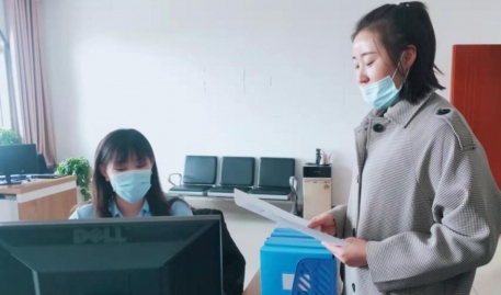 “逐日一题+每周一题”线下答题运动