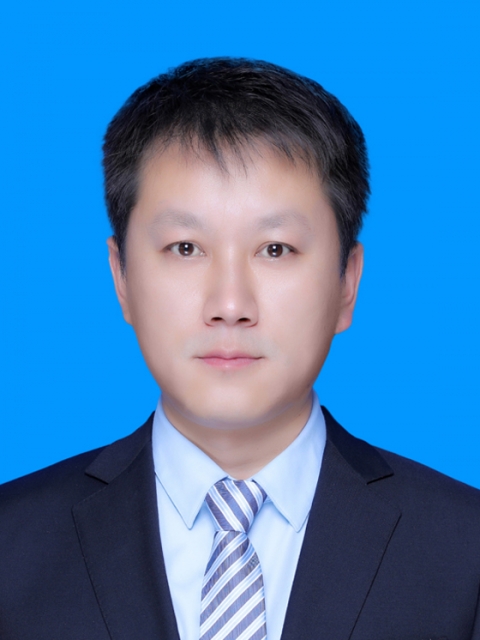 张伟 司理
