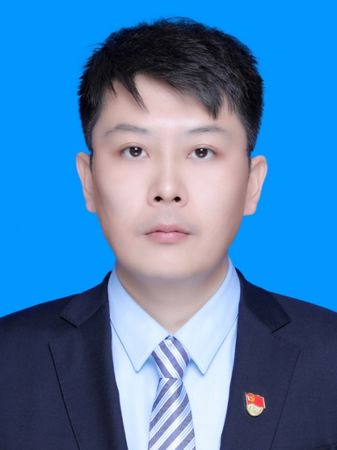 王秉一 副总司理